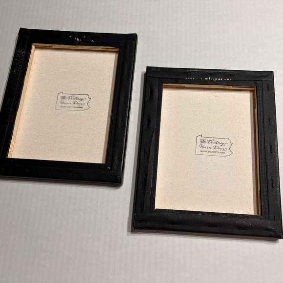 Set of 2 - 8” X 10” Country Bathroom Signs - gently used - very good condition - Picture 2 of 7